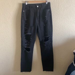 Pretty little thing ripped black straight jean